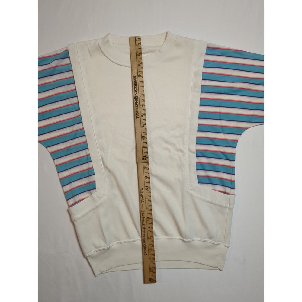 Vintage 1980’s Tshirt Women’s White striped Short Sleeve front pockets new wave - Picture 7 of 11